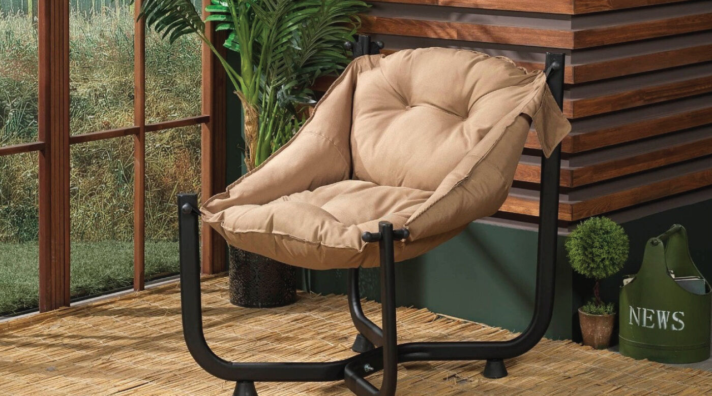 Armut Resting Chair