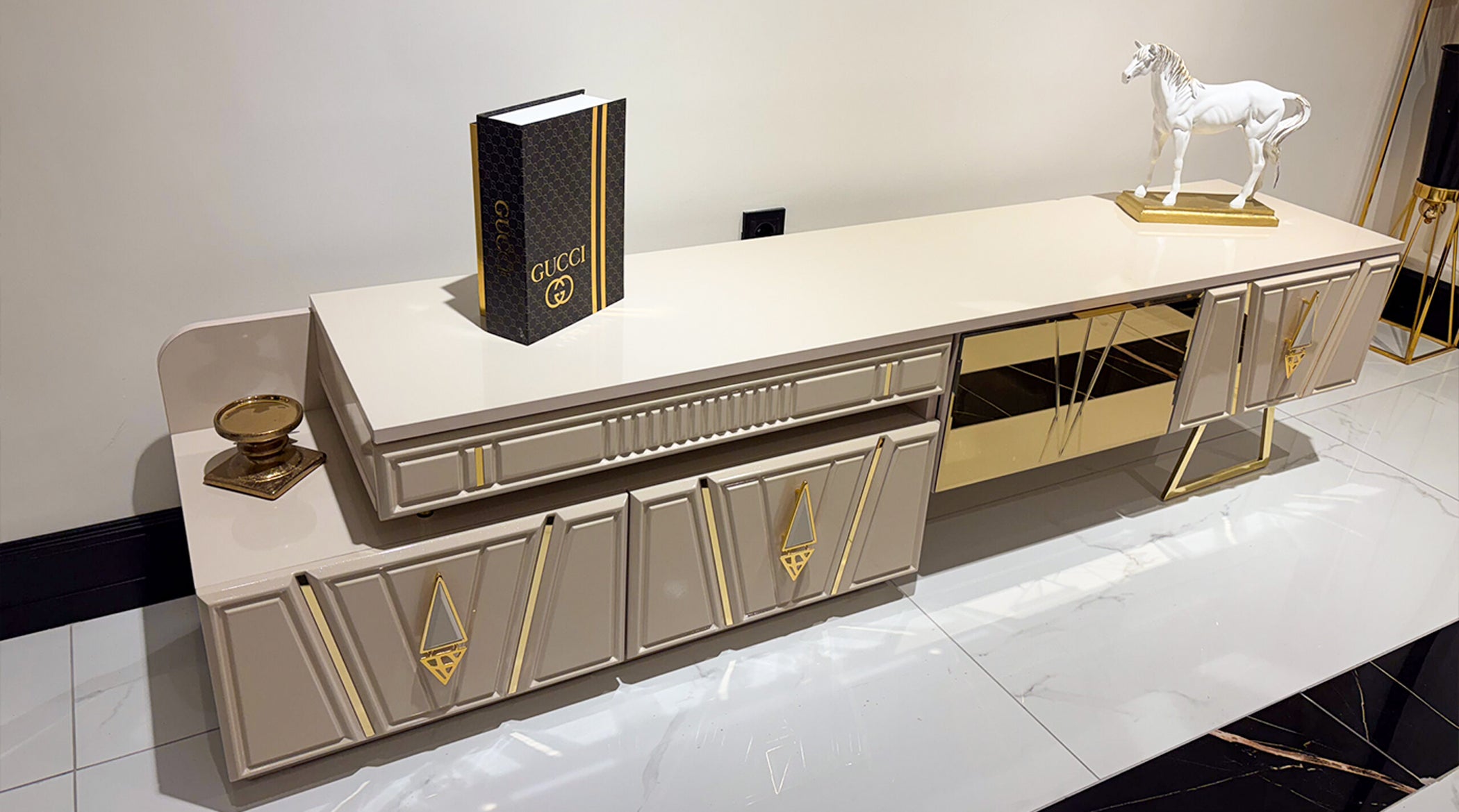 Anka Collection