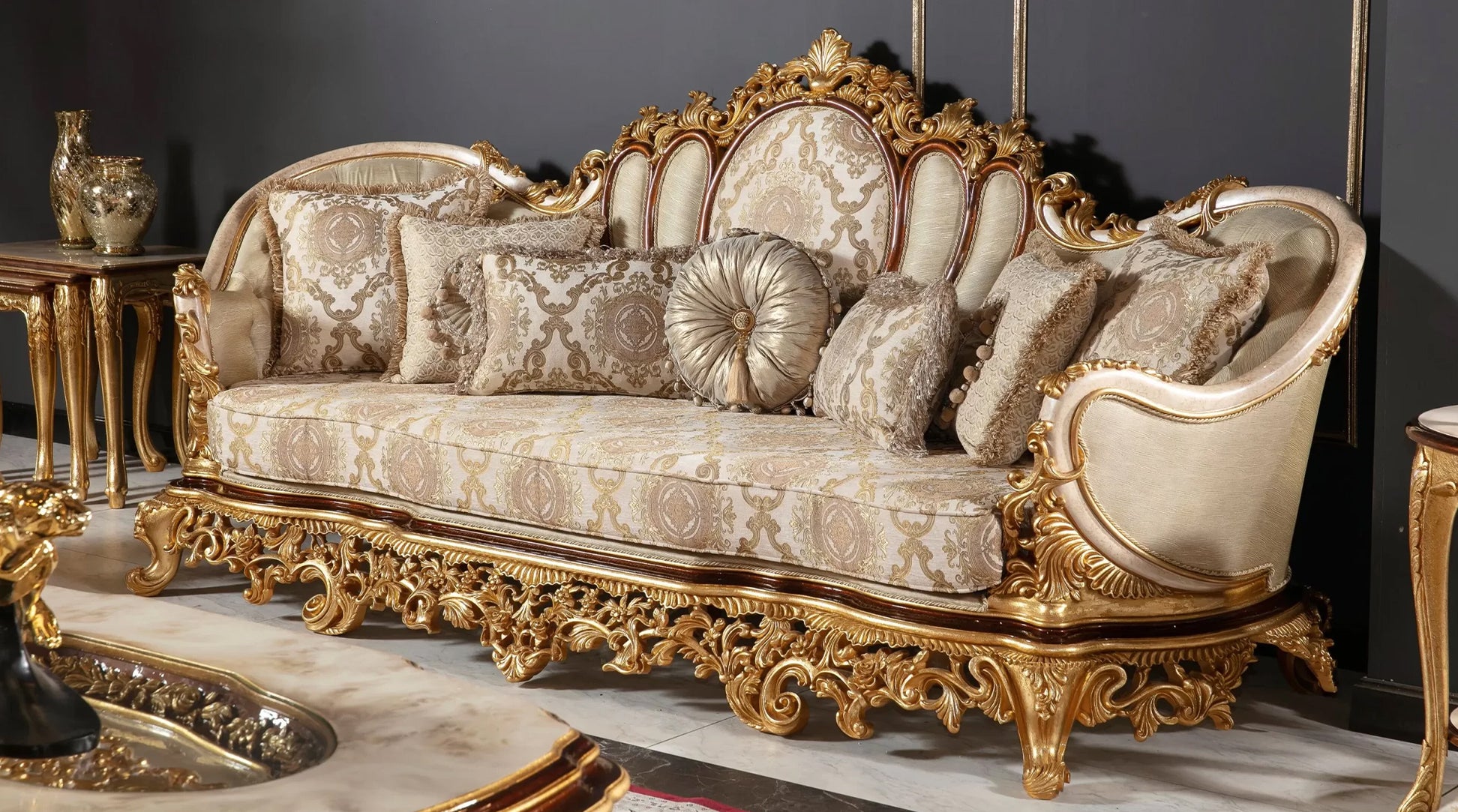 Victoria Royal Set