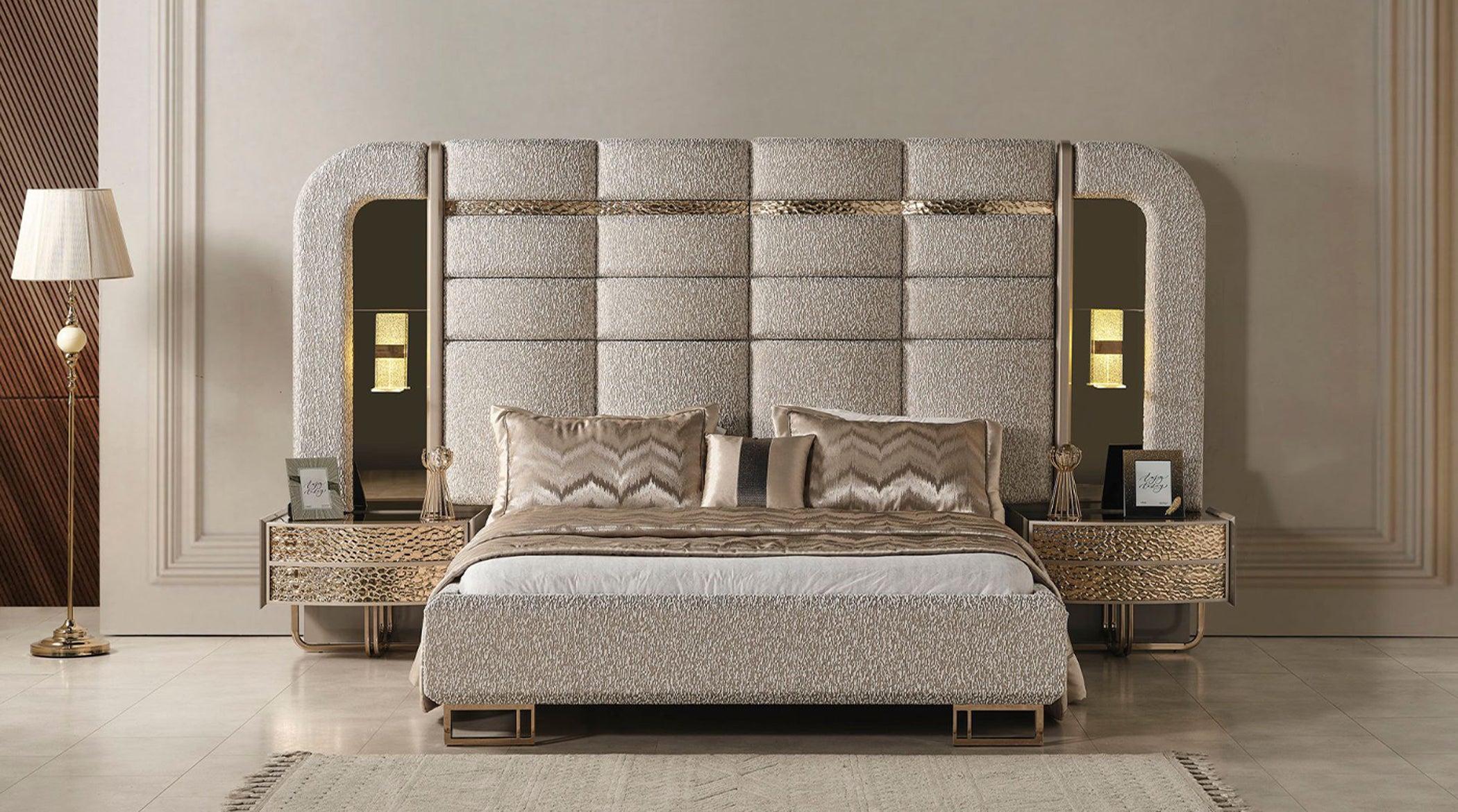Pera Collection